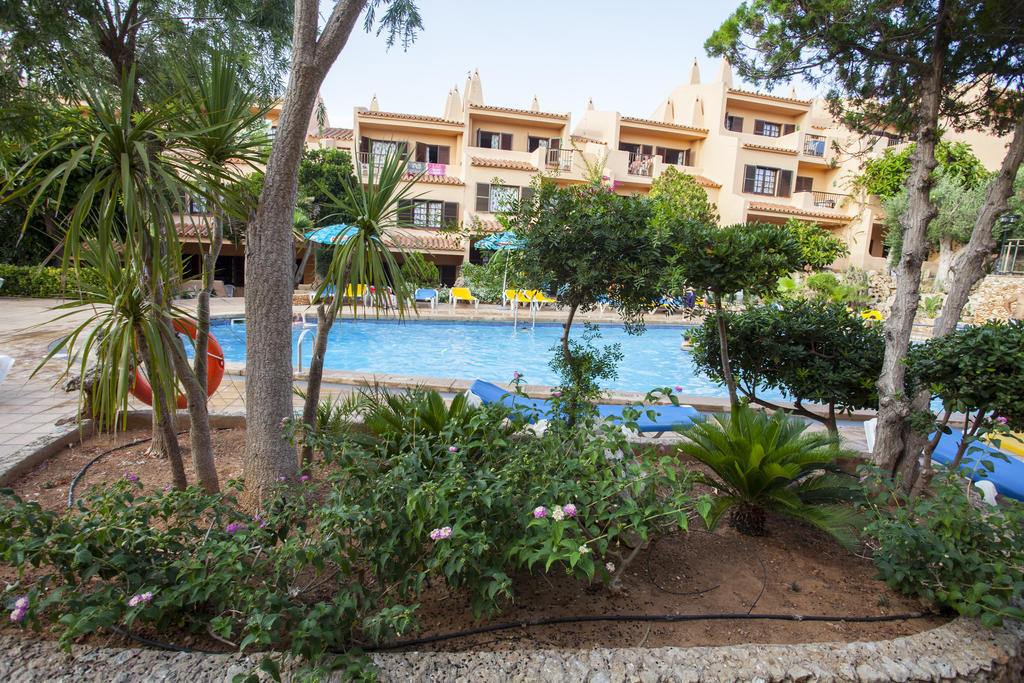 Bahia Park Hotel Cala En Porter  Exterior foto